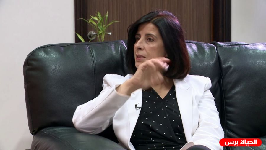 محافظ نابلس: احتجاز 12 مواطنا لعدم التزامهم بتعليمات تقييد الحركة